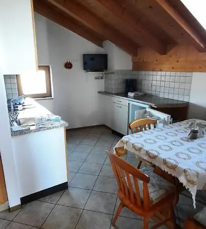 Ferienwohnung Mansarde Girlan Exterior foto