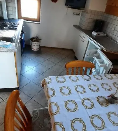 Ferienwohnung Mansarde Girlan Exterior foto