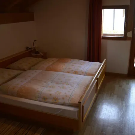 Ferienwohnung Mansarde Girlan Exterior foto